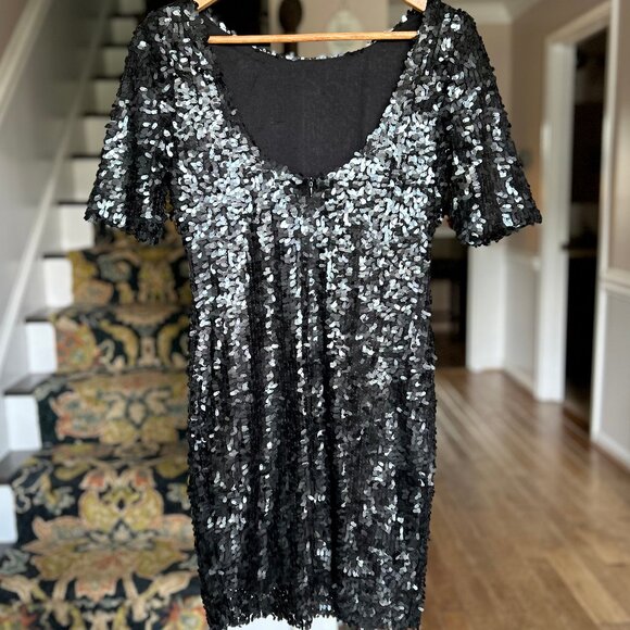 Ark & Co. Black Sequin Short Sleeve Mini Dress with Scoop Neck Back Size M - Picture 3 of 11